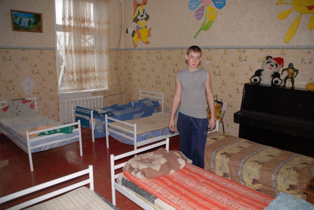 Fotos aus dem Kinderkrankenhaus in Gorlovka und von der Ankunft unserer Medikamentenspende 2